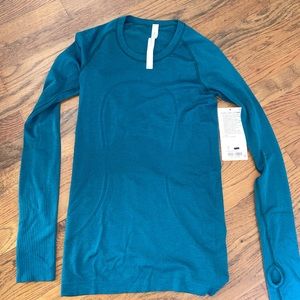 Lululemon Swiftly longsleeve Top